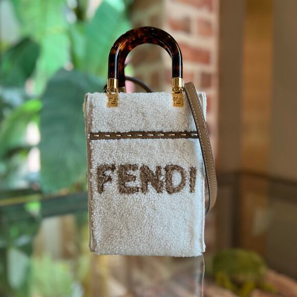FENDI Sunshine Mini White Taupe Shearling Vitello King Plexiglass Logo Tote Bag - Picture 1 of 10